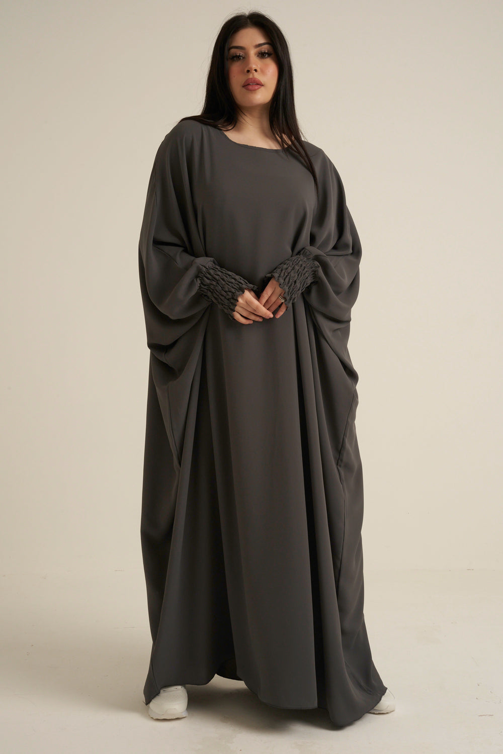 Charcoal Grey Closed Abaya Luxvanti